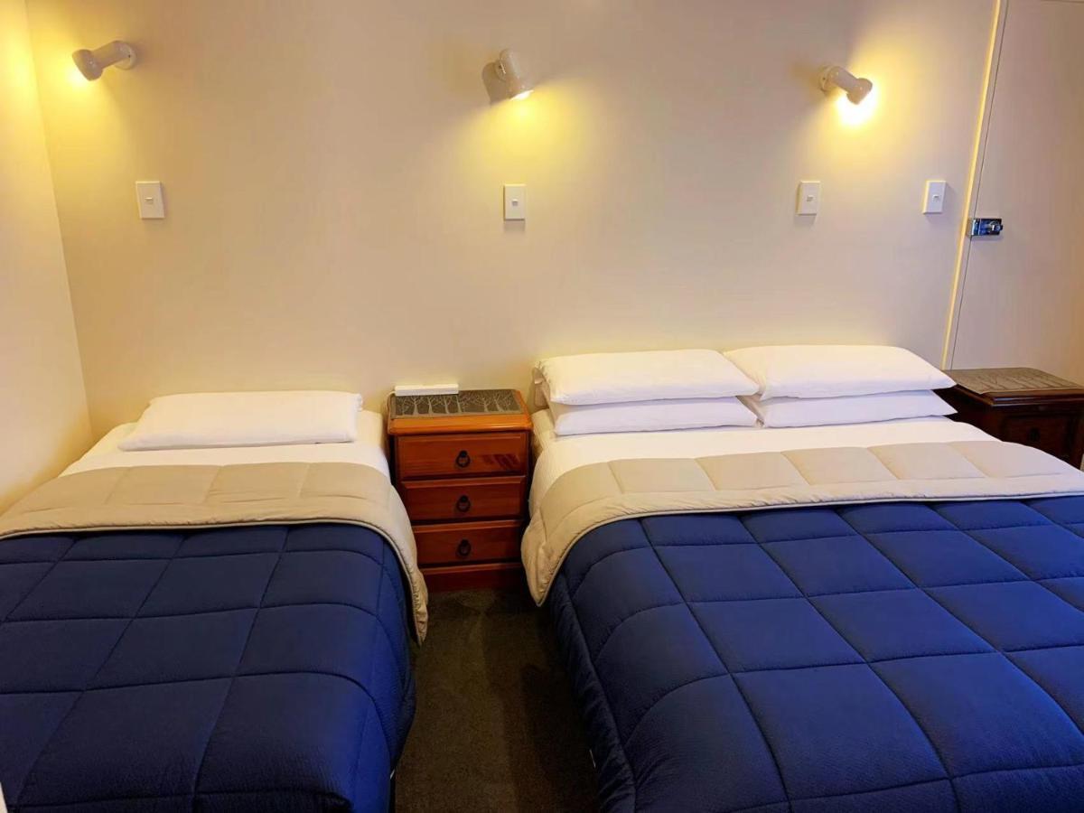 Amber Court Motel Te Anau Zewnętrze zdjęcie