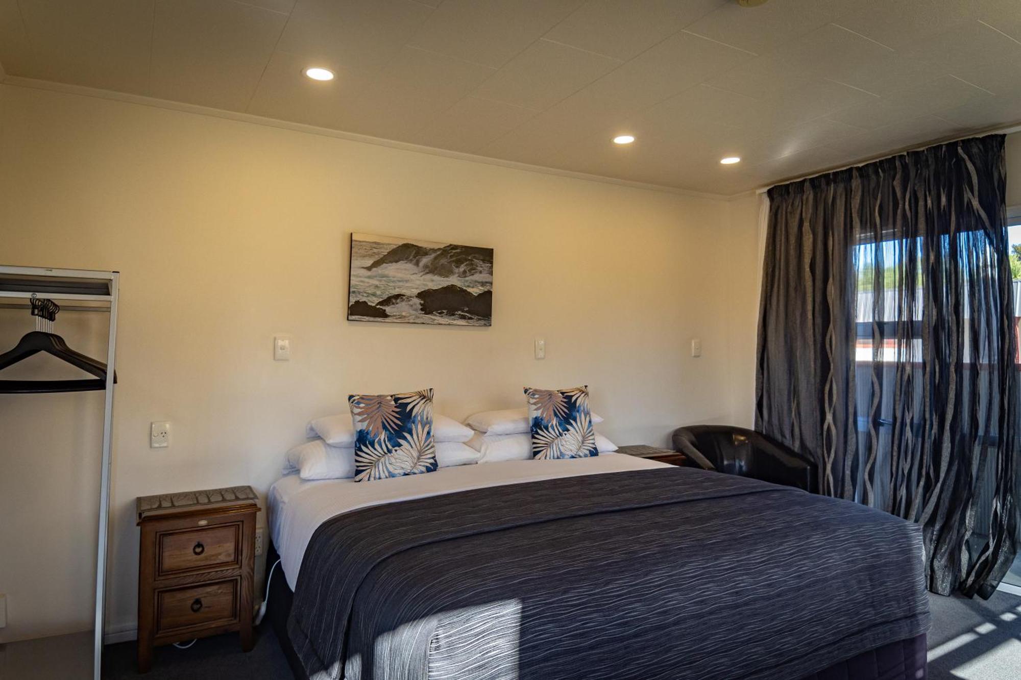 Amber Court Motel Te Anau Zewnętrze zdjęcie